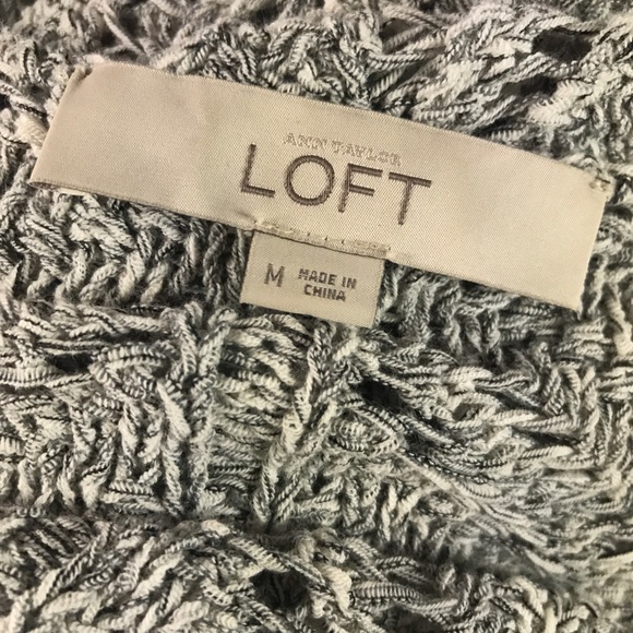 Ann Taylor LOFT Women's Size M Gray Knit Top - Picture 7 of 8